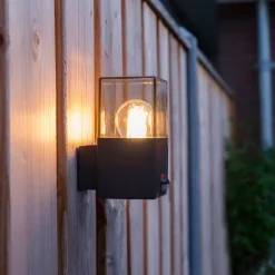 Außenwandleuchte dunkelgrau und Bewegungsmelder IP44 - Dänemark