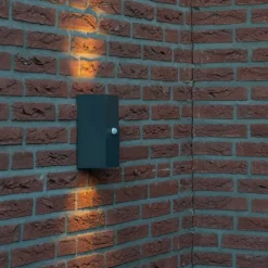 Moderne Wandleuchte anthrazit IP44 mit Bewegungsmelder - Baleno II