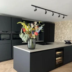 Modernes Schienensystem mit 5 Strahlern Schwarz 1-phasig - Iconic Jeana