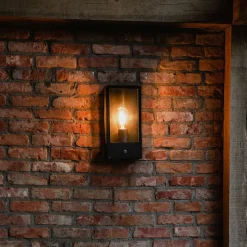 Schwarze Außenwandleuchte mit Dämmerungssensor - Rotterdam