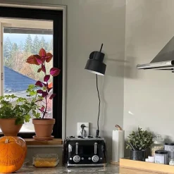 Smarte Wandleuchte schwarz inkl. WiFi A60 - Chappie